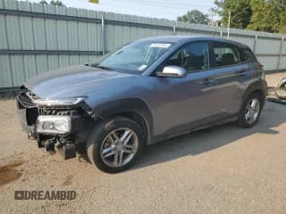 ✅ 2021 Hyundai Kona SE • VIN: KM8K12AA9MU645880 • Лот: 74723704. Опубликован ранее на Copart с пробегом 72 663 миль. Бесплатный доступ к архиву аукционных продаж из США и подробный отчёт об истории автомобиля на DreamBid. Изображение 1.