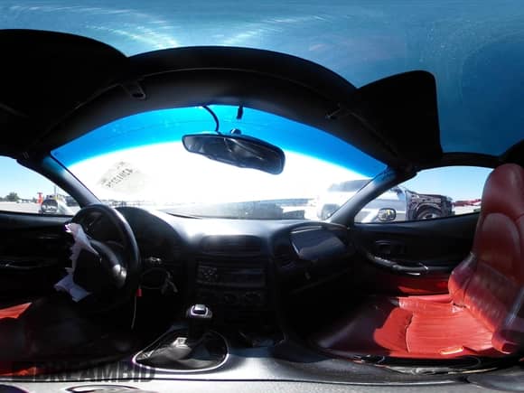 1997 Chevrolet Corvette with VIN 1G1YY22G0V5104220, listed as a IAAI auction lot 42012275 with 123,327 mi miles and . Bid and sale history available at DreamBid. Image 21.