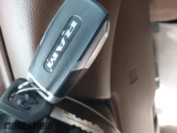 ✅ 2021 Ram 2500 Laramie • VIN: 3C6UR5FL7MG508092 • Lot: 43529843. Listed on IAAI with Not provided. Free auction sales archive from the USA and detailed vehicle history report at DreamBid. Image 11.