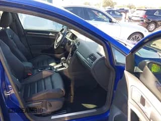 ✅ 2019 Volkswagen Golf R • VIN: WVWVA7AU7KW230017 • Lot: 43426398. Wystawiony na IAAI z przebiegiem 58 276 mil. Bezpłatny archiwum sprzedaży aukcyjnych z USA i szczegółowy raport historii pojazdu na DreamBid. Zdjęcie 5.