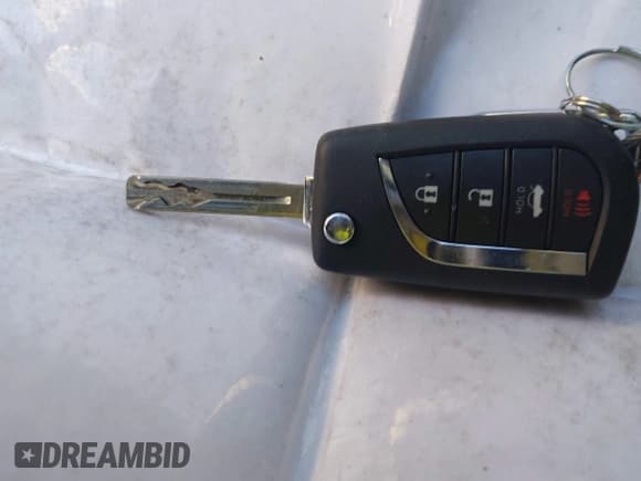 ✅ 2024 Toyota Corolla LE • VIN: JTDB4MEE2RJ015423 • Lot: 43763718. Listed on IAAI with 22,587 mi. Free auction sales archive from the USA and detailed vehicle history report at DreamBid. Image 11.