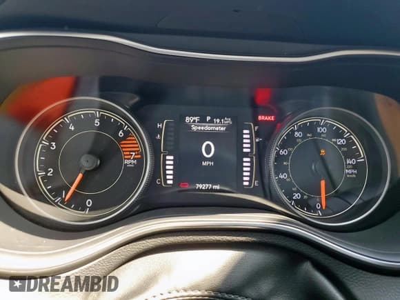 ✅ 2019 Jeep Cherokee Altitude • VIN: 1C4PJLLB2KD338974 • Lot: 67590585. Listed on Copart with 79,277 mi. Free auction sales archive from the USA and detailed vehicle history report at DreamBid. Image 9.