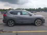 ✅ 2017 Nissan Rogue SL • VIN: JN8AT2MT7HW145402 • Lot: 42377013. Listed on IAAI with 93,421 mi. Free auction sales archive from the USA and detailed vehicle history report at DreamBid. Image 13.