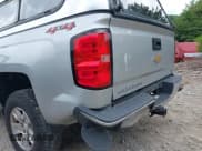 ✅ 2019 Chevrolet Silverado 1500 LT • VIN: 2GCVKPEC7K1109154 • Lot: 42947186. Wystawiony na IAAI z przebiegiem 110 614 mil. Bezpłatny archiwum sprzedaży aukcyjnych z USA i szczegółowy raport historii pojazdu na DreamBid. Zdjęcie 6.