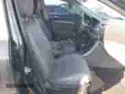 2010 Hyundai Sonata GLS z VIN 5NPET4AC0AH577158, wystawiony jako IAAI lot #41610491 z przebiegiem 145 706 mil mil oraz . Historia ofert i sprzedaży dostępna na DreamBid. Obrazek 5.