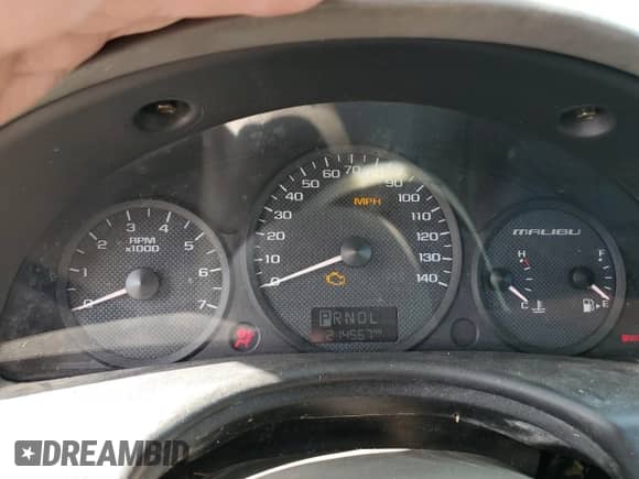 2004 Chevrolet Malibu z VIN 1G1ZS52F54F222562, wystawiony jako Copart lot #65823293 z przebiegiem 214 567 mil mil oraz Szkoda całkowita • Salvage title. Historia ofert i sprzedaży dostępna na DreamBid. Obrazek 9.