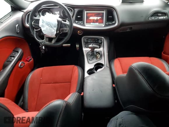 ✅ 2021 Dodge Challenger R/T Scat Pack • VIN: 2C3CDZFJ9MH658900 • Lot: 78552053. Wystawiony na Copart z przebiegiem 17 064 mil. Bezpłatny archiwum sprzedaży aukcyjnych z USA i szczegółowy raport historii pojazdu na DreamBid. Zdjęcie 8.