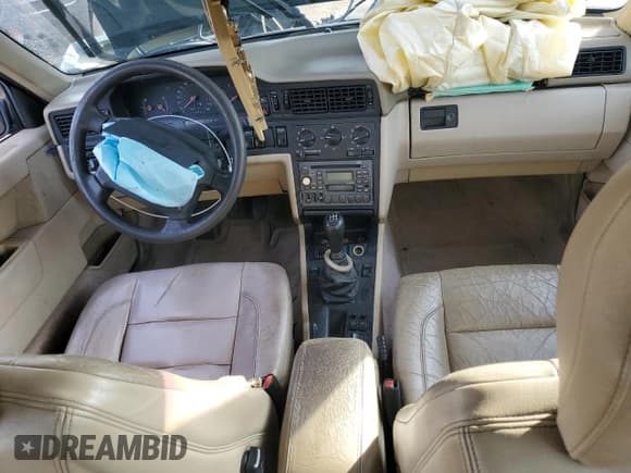 ✅ 1996 Volvo 850 Grand Lux • VIN: YV1LS5540T1336448 • Лот: 78573834. Опубликован ранее на Copart с пробегом 414 656 миль. Бесплатный доступ к архиву аукционных продаж из США и подробный отчёт об истории автомобиля на DreamBid. Изображение 8.