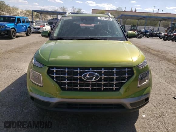 ✅ 2021 Hyundai Venue SEL • VIN: KMHRC8A38MU126557 • Lot: 74517934. Listed on Copart with 77,579 mi. Free auction sales archive from the USA and detailed vehicle history report at DreamBid. Image 5.