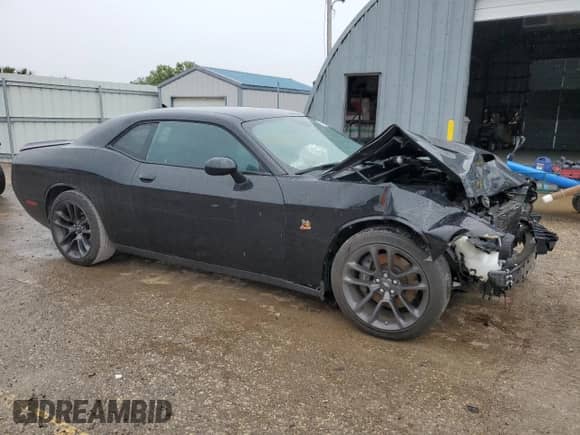 ✅ 2021 Dodge Challenger R/T Scat Pack Widebody • VIN: 2C3CDZFJXMH571152 • Lot: 71619455. Wystawiony na Copart z przebiegiem 40 768 mil mil. Skorzystaj z bezpłatnego archiwum sprzedaży aukcyjnych z USA i zobacz szczegółowy raport historii pojazdu na DreamBid. Zdjęcie 4.