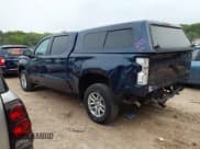 ✅ 2021 Chevrolet Silverado 1500 RST • VIN: 1GCUYEET1MZ355223 • Lot: 42389404. Wystawiony na IAAI z przebiegiem 78 843 mil. Bezpłatny archiwum sprzedaży aukcyjnych z USA i szczegółowy raport historii pojazdu na DreamBid. Zdjęcie 3.