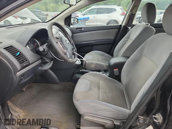 ✅ 2010 Nissan Sentra S • VIN: 3N1AB6AP6AL666154 • Lot: 71514865. Listed on Copart with 142,211 mi. Free auction sales archive from the USA and detailed vehicle history report at DreamBid. Image 7.
