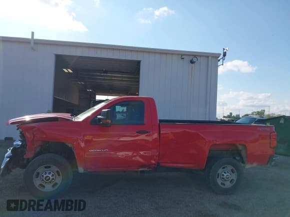✅ 2016 Chevrolet Silverado 2500HD Work Truck • VIN: 1GC0KUEG6GZ132323 • Lot: 43278923. Wystawiony na IAAI z przebiegiem 214 448 mil. Bezpłatny archiwum sprzedaży aukcyjnych z USA i szczegółowy raport historii pojazdu na DreamBid. Zdjęcie 14.
