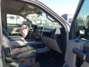 ✅ 2020 Ford F-250 XL • VIN: 1FT7W2BT1LEC27947 • Lot: 43452698. Wystawiony na IAAI z przebiegiem 157 574 mil. Bezpłatny archiwum sprzedaży aukcyjnych z USA i szczegółowy raport historii pojazdu na DreamBid. Zdjęcie 5.