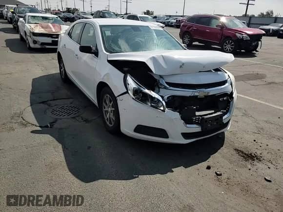 2014 Chevrolet Malibu LS with VIN 1G11A5SL2EF190385, listed as a Copart auction lot 80148335 with 231,943 mi miles and Salvage title. Bid and sale history available at DreamBid. Image 13.