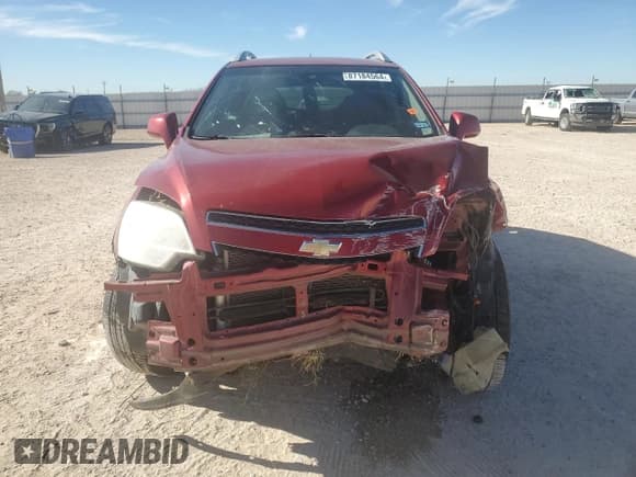 ✅ 2012 Chevrolet Captiva Sport LTZ • VIN: 3GNFL4E52CS657030 • Lot: 87184564. Wystawiony na Copart z przebiegiem 125 902 mil. Bezpłatny archiwum sprzedaży aukcyjnych z USA i szczegółowy raport historii pojazdu na DreamBid. Zdjęcie 5.