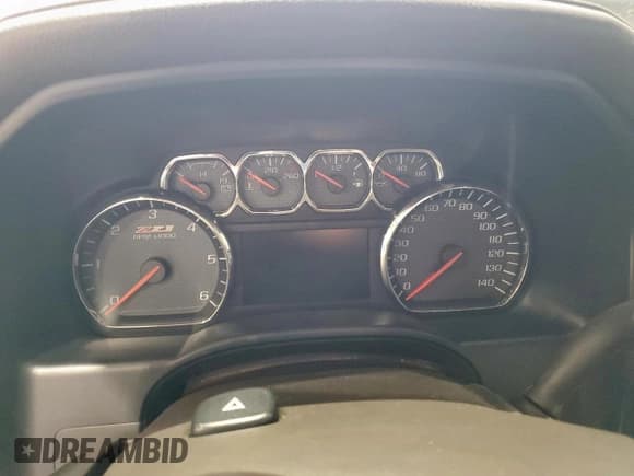 ✅ 2015 Chevrolet Silverado 2500HD LTZ • VIN: 1GC1KWEG4FF107162 • Лот: 93418935. Опубликован ранее на Copart с пробегом Не указан. Бесплатный доступ к архиву аукционных продаж из США и подробный отчёт об истории автомобиля на DreamBid. Изображение 9.