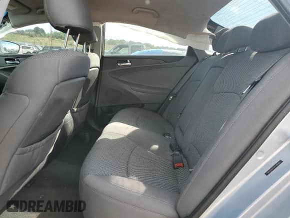 ✅ 2012 Hyundai Sonata GLS • VIN: 5NPEB4AC3CH398568 • Lot: 71620444. Wystawiony na Copart z przebiegiem 191 459 mil. Bezpłatny archiwum sprzedaży aukcyjnych z USA i szczegółowy raport historii pojazdu na DreamBid. Zdjęcie 10.