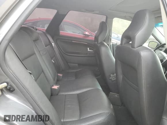 ✅ 2004 Volvo V40 • VIN: YV1VW27564F089135 • Lot: 82517045. Wystawiony na Copart z przebiegiem 182 057 mil. Bezpłatny archiwum sprzedaży aukcyjnych z USA i szczegółowy raport historii pojazdu na DreamBid. Zdjęcie 10.