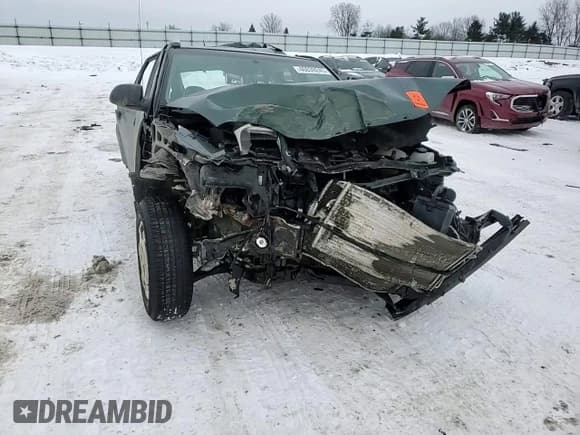 ✅ 2006 Saturn VUE • VIN: 5GZCZ33D76S869614 • Lot: 46039245. Wystawiony na Copart z przebiegiem Nie podano. Bezpłatny archiwum sprzedaży aukcyjnych z USA i szczegółowy raport historii pojazdu na DreamBid. Zdjęcie 11.