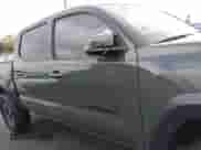 2022 Toyota Tacoma SR5 with VIN 3TMAZ5CN5NM168283, listed as a IAAI auction lot 43322779 with 35,521 mi miles and . Bid and sale history available at DreamBid. Image 13.