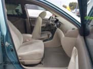 ✅ 2006 Toyota Corolla CE • VIN: 1NXBR32E76Z649705 • Lot: 43700687. Listed on IAAI with 168,812 mi. Free auction sales archive from the USA and detailed vehicle history report at DreamBid. Image 5.