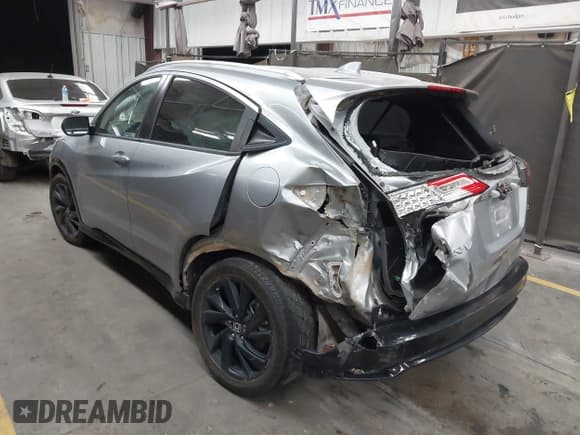 ✅ 2021 Honda HR-V Sport • VIN: 3CZRU5H19MM700005 • Лот: 43388873. Опубликован ранее на IAAI с пробегом Не указан. Бесплатный доступ к архиву аукционных продаж из США и подробный отчёт об истории автомобиля на DreamBid. Изображение 3.