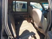 ✅ 2000 Ford Explorer Eddie Bauer • VIN: 1FMDU74E6YZB25124 • Lot: 41705960. Wystawiony na IAAI z przebiegiem 204 513 mil. Bezpłatny archiwum sprzedaży aukcyjnych z USA i szczegółowy raport historii pojazdu na DreamBid. Zdjęcie 8.