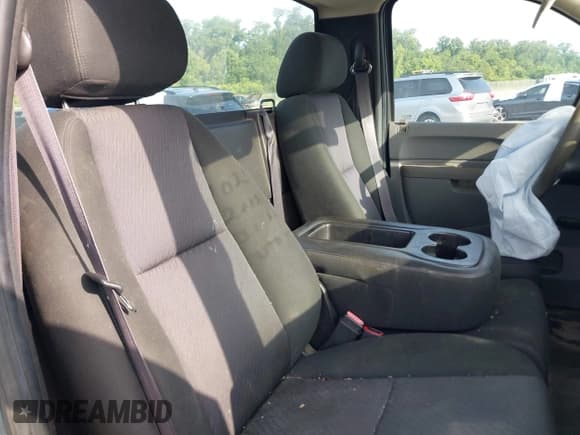 ✅ 2012 Chevrolet Silverado 1500 Work Truck • VIN: 1GCNCPEA0CZ102597 • Lot: 42611444. Listed on IAAI with 58,170 mi. Free auction sales archive from the USA and detailed vehicle history report at DreamBid. Image 8.