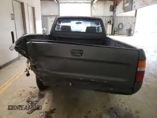 ✅ 1993 Toyota Pickup • VIN: 4TARN81A9PZ105474 • Лот: 75339513. Опубликован ранее на Copart с пробегом 260 506 миль. Бесплатный доступ к архиву аукционных продаж из США и подробный отчёт об истории автомобиля на DreamBid. Изображение 6.