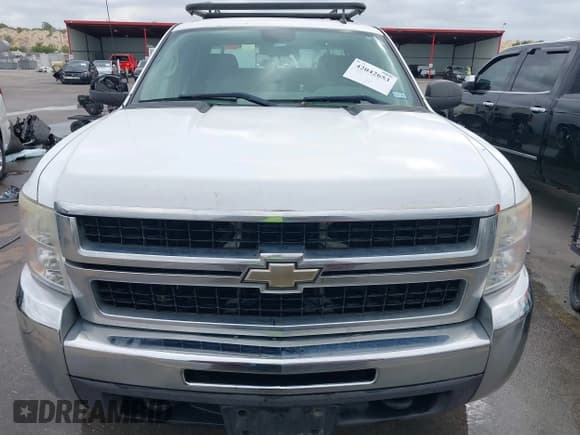 ✅ 2009 Chevrolet Silverado 2500HD Work Truck • VIN: 1GCHC49K59E149669 • Лот: 42042653. Опубликован ранее на IAAI с пробегом 160 732 миль. Бесплатный доступ к архиву аукционных продаж из США и подробный отчёт об истории автомобиля на DreamBid. Изображение 12.