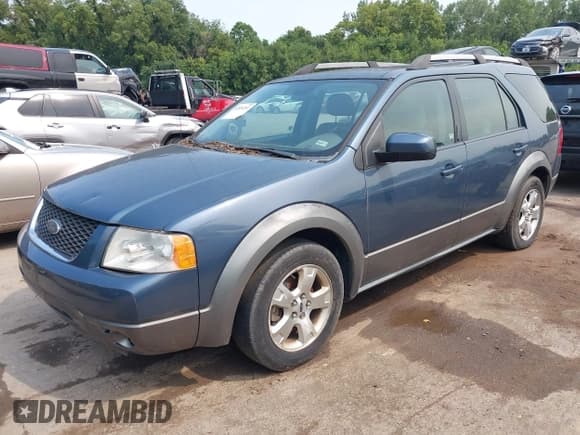 ✅ 2005 Ford Freestyle SEL • VIN: 1FMZK05155GA37767 • Лот: 42859292. Опубликован ранее на IAAI с пробегом 246 108 миль. Бесплатный доступ к архиву аукционных продаж из США и подробный отчёт об истории автомобиля на DreamBid. Изображение 2.