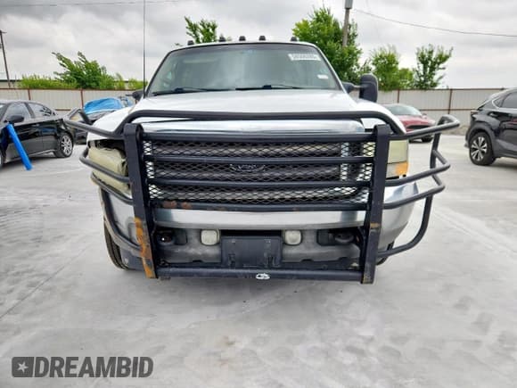 ✅ 2002 Ford F-350 XL • VIN: 1FTWW32F22EC74298 • Lot: 58506285. Wystawiony na Copart z przebiegiem 507 387 mil. Bezpłatny archiwum sprzedaży aukcyjnych z USA i szczegółowy raport historii pojazdu na DreamBid. Zdjęcie 5.