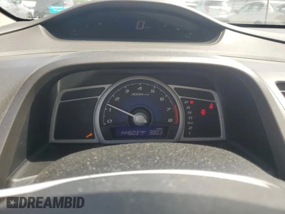 ✅ 2010 Honda Civic EX-L • VIN: 2HGFG1B95AH529823 • Lot: 56757725. Listed on Copart with 144,603 mi. Free auction sales archive from the USA and detailed vehicle history report at DreamBid. Image 9.