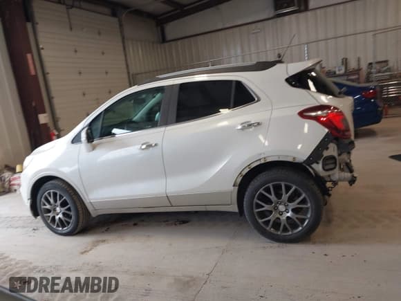 ✅ 2017 Buick Encore Sport Touring • VIN: KL4CJ2SB2HB124656 • Лот: 43392058. Опубликован ранее на IAAI с пробегом 114 349 миль. Бесплатный доступ к архиву аукционных продаж из США и подробный отчёт об истории автомобиля на DreamBid. Изображение 15.