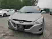 ✅ 2011 Hyundai Tucson Limited • VIN: KM8JUCAC2BU264783 • Lot: 71368135. Listed on Copart with 161,832 mi miles. Access the free auction sales archive from the USA and view a detailed vehicle history report at DreamBid. Image 5.