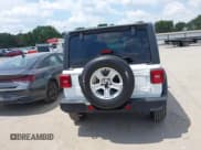 ✅ 2019 Jeep Wrangler Unlimited Sport • VIN: 1C4HJXDG2KW500662 • Lot: 43053495. Listed on IAAI with 45,223 mi. Free auction sales archive from the USA and detailed vehicle history report at DreamBid. Image 16.