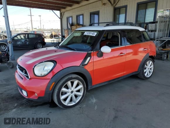 ✅ 2011 MINI Countryman S • VIN: WMWZC3C56BWH97569 • Lot: 71255145. Listed on Copart with 77,141 mi. Free auction sales archive from the USA and detailed vehicle history report at DreamBid. Image 1.
