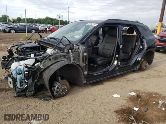 2021 Chevrolet Blazer RS z VIN 3GNKBKRS2MS515770, wystawiony jako Copart lot #58740134 z przebiegiem Nie podano mil oraz Szkoda całkowita • Salvage title. Historia ofert i sprzedaży dostępna na DreamBid. Obrazek 1.
