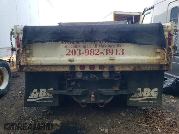 ✅ 2006 Chevrolet Silverado 1500 • VIN: 1GBJC34U66E219197 • Lot: 84921325. Wystawiony na Copart z przebiegiem 144 467 mil. Bezpłatny archiwum sprzedaży aukcyjnych z USA i szczegółowy raport historii pojazdu na DreamBid. Zdjęcie 6.