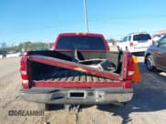 ✅ 2005 Chevrolet Silverado 2500HD LS • VIN: 1GCHK23U35F966564 • Lot: 43402975. Wystawiony na IAAI z przebiegiem 191 257 mil. Bezpłatny archiwum sprzedaży aukcyjnych z USA i szczegółowy raport historii pojazdu na DreamBid. Zdjęcie 16.