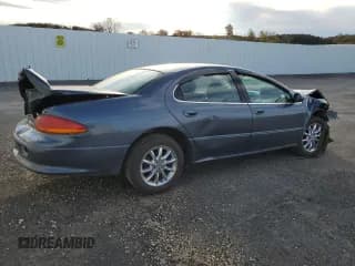 ✅ 2002 Chrysler Concorde Limited • VIN: 2C3AD56GX2H210554 • Лот: 76775544. Опубликован ранее на Copart с пробегом Не указан. Бесплатный доступ к архиву аукционных продаж из США и подробный отчёт об истории автомобиля на DreamBid. Изображение 3.