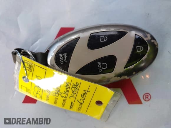 ✅ 2024 Hyundai Elantra SEL • VIN: KMHLM4DG8RU749226 • Lot: 43354612. Listed on IAAI with 25,309 mi. Free auction sales archive from the USA and detailed vehicle history report at DreamBid. Image 11.