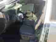 ✅ 2019 Chevrolet Silverado 1500 LT • VIN: 3GCPWCED2KG165461 • Лот: 86649605. Опубликован ранее на Copart с пробегом 116 627 миль. Бесплатный доступ к архиву аукционных продаж из США и подробный отчёт об истории автомобиля на DreamBid. Изображение 7.