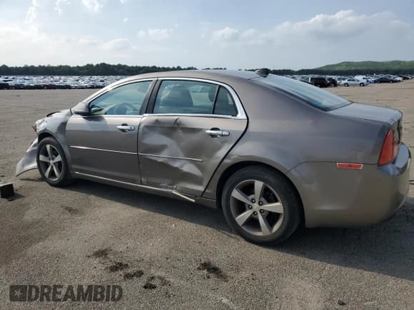 ✅ 2012 Chevrolet Malibu 1LT • VIN: 1G1ZC5E08CF142238 • Lot: 67927534. Listed on Copart with 162,714 mi. Free auction sales archive from the USA and detailed vehicle history report at DreamBid. Image 2.