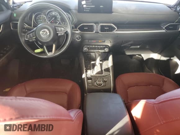 ✅ 2021 Mazda CX-5 Carbon Edition • VIN: JM3KFACM9M0348565 • Lot: 80429184. Wystawiony na Copart z przebiegiem 30 980 mil. Bezpłatny archiwum sprzedaży aukcyjnych z USA i szczegółowy raport historii pojazdu na DreamBid. Zdjęcie 8.