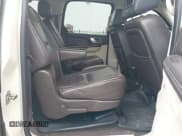 ✅ 2013 Cadillac Escalade ESV Platinum Edition • VIN: 1GYS3KEF3DR103255 • Лот: 41866633. Опубликован ранее на IAAI с пробегом 147 425 миль. Бесплатный доступ к архиву аукционных продаж из США и подробный отчёт об истории автомобиля на DreamBid. Изображение 8.