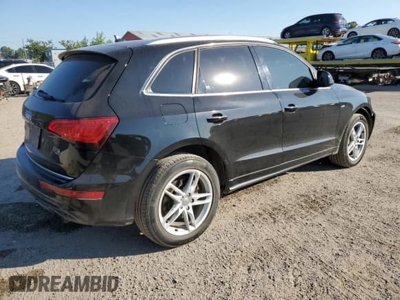 ✅ 2015 Audi Q5 • VIN: WA1DGCFP1FA030950 • Лот: 71030785. Опубликован ранее на Copart с пробегом 175 024 миль. Бесплатный доступ к архиву аукционных продаж из США и подробный отчёт об истории автомобиля на DreamBid. Изображение 3.