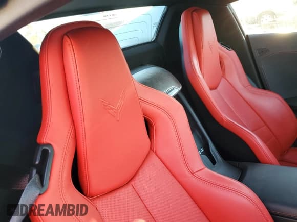 ✅ 2024 Chevrolet Corvette 2LT • VIN: 1G1YB3D44R5111106 • Lot: 81822654. Listed on Copart with 3,279 mi. Free auction sales archive from the USA and detailed vehicle history report at DreamBid. Image 10.