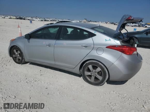 ✅ 2013 Hyundai Elantra GLS • VIN: 5NPDH4AE7DH321649 • Lot: 87083165. Listed on Copart with 136,031 mi. Free auction sales archive from the USA and detailed vehicle history report at DreamBid. Image 2.